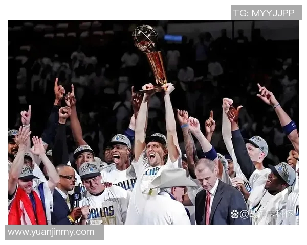 勇士与热火总决赛巅峰对决谁将捧起冠军奖杯展现篮球荣耀